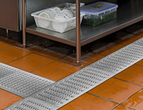 厨房设备生产商告诉你厨房明沟暗沟的施工和设计方法